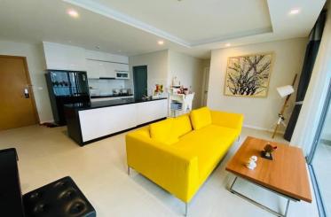 Cho thuê căn hộ 2 phòng ngủ Đảo Kim Cương, tháp Bora Bora, view hồ bơi, nội thất...